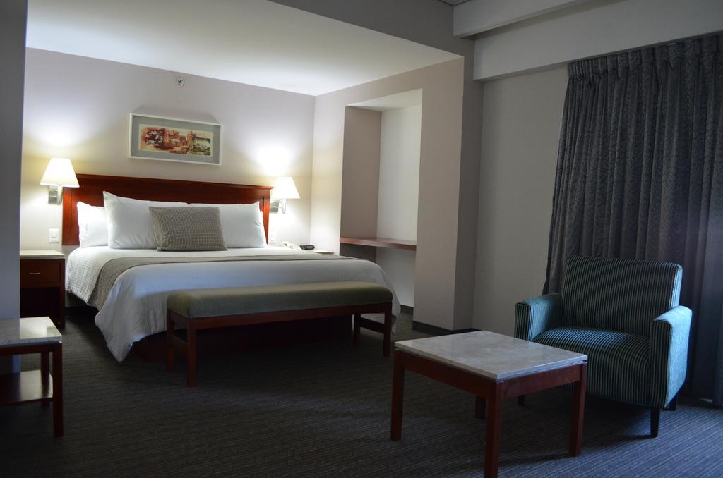 Casa Inn Business Hotel Celaya Exteriér fotografie